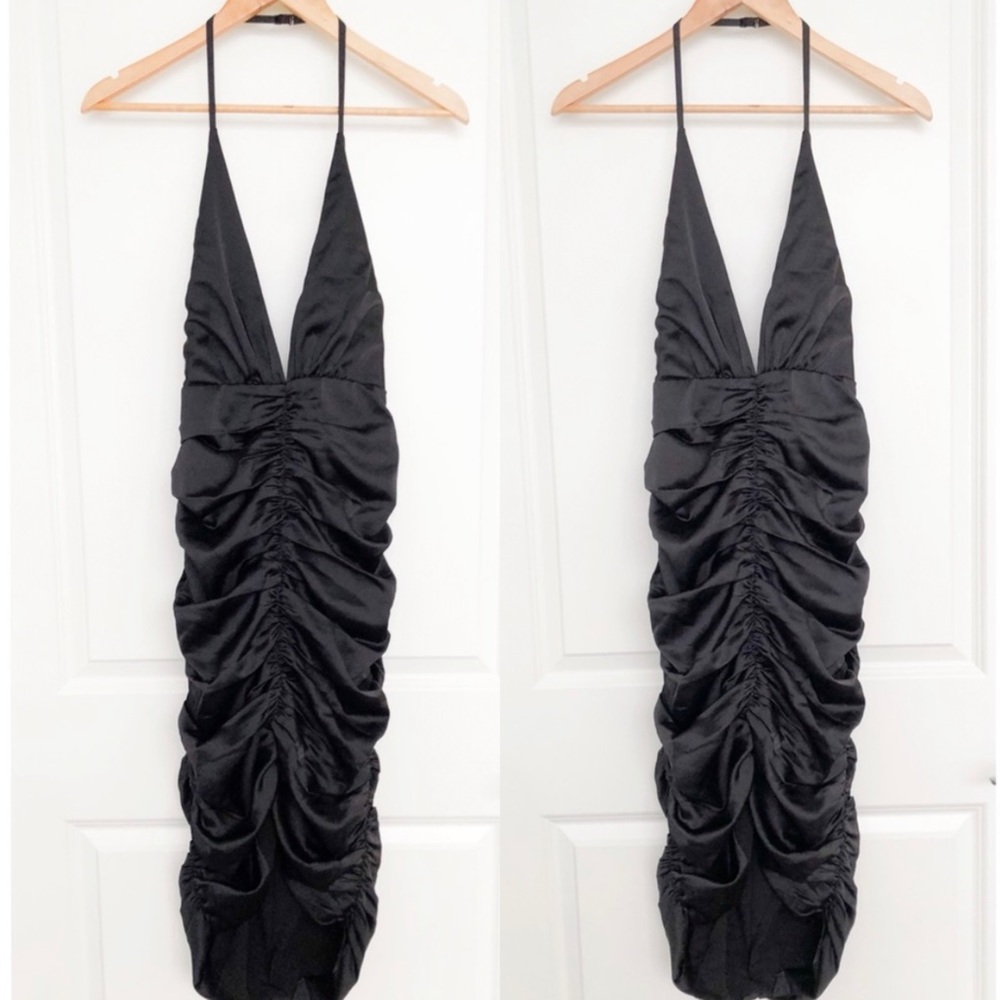 NBD Revolve U Fancy Huh Black Ruched Halter Satin Plunge V-Neck Dress Formal XS - Picture 2 of 7
